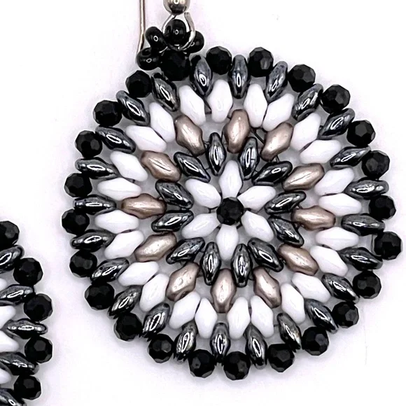 Czech Glass Bead Stitched Medallion Beaded Pierced Earrings - Picture 6 of 8